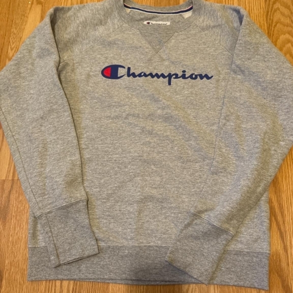 Champion Men's Crewneck Gray Sweater